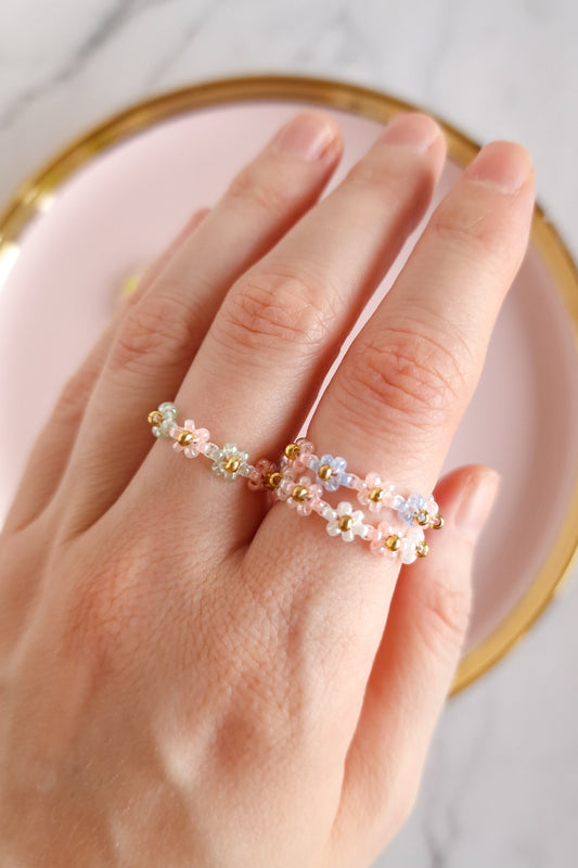 Beaded Daisy Flower Ring